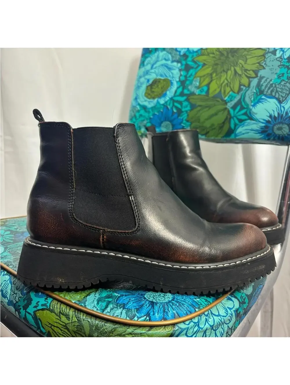 Madden‎ Girl Kween Chunky Chelsea Ankle Boots Brown+Black Women’s Size 6.5 - Picture 4 of 14